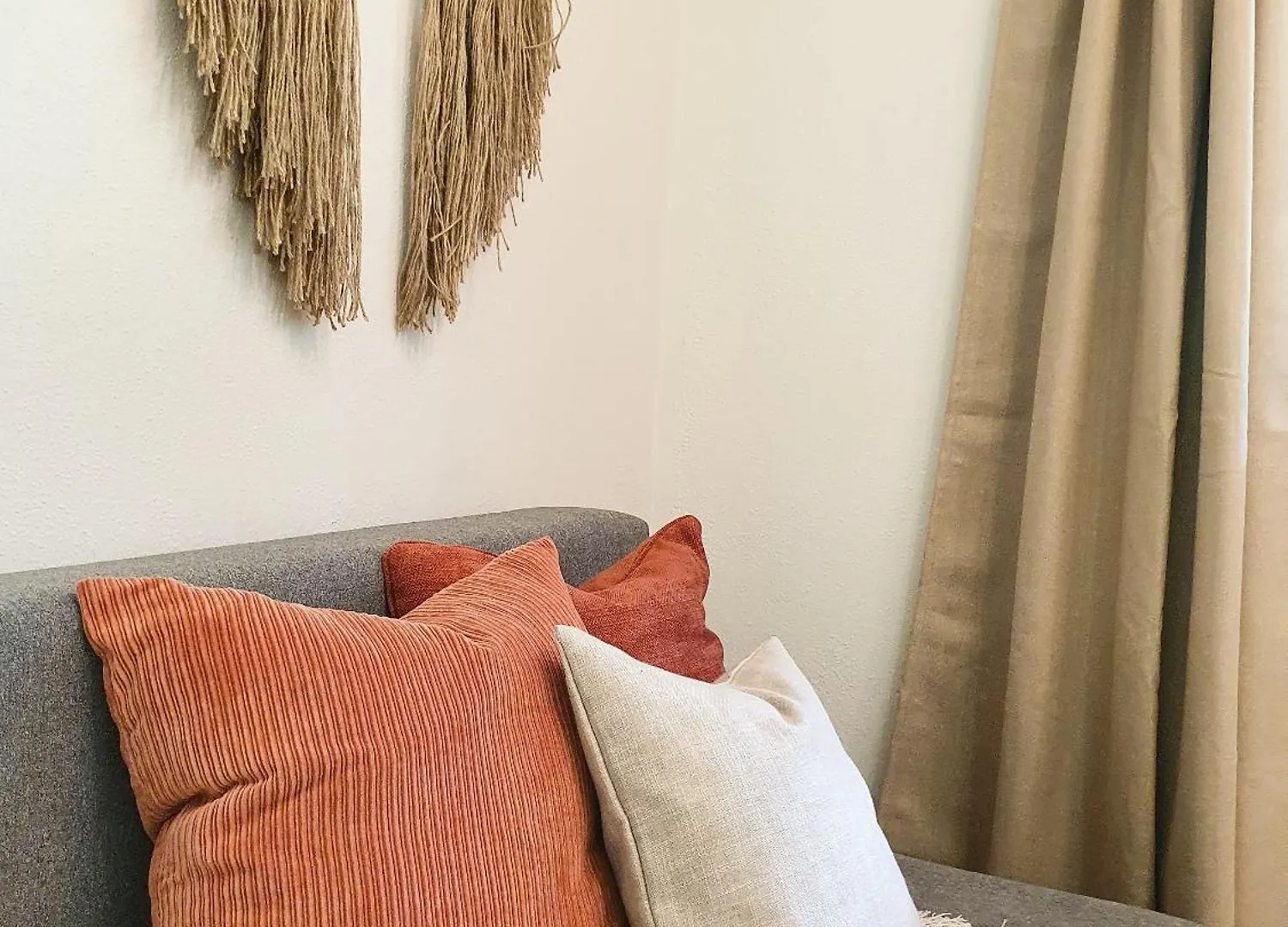 Alpenflair Apartment Mit Balkon - Inkl Parkplatz #1 Innsbruck